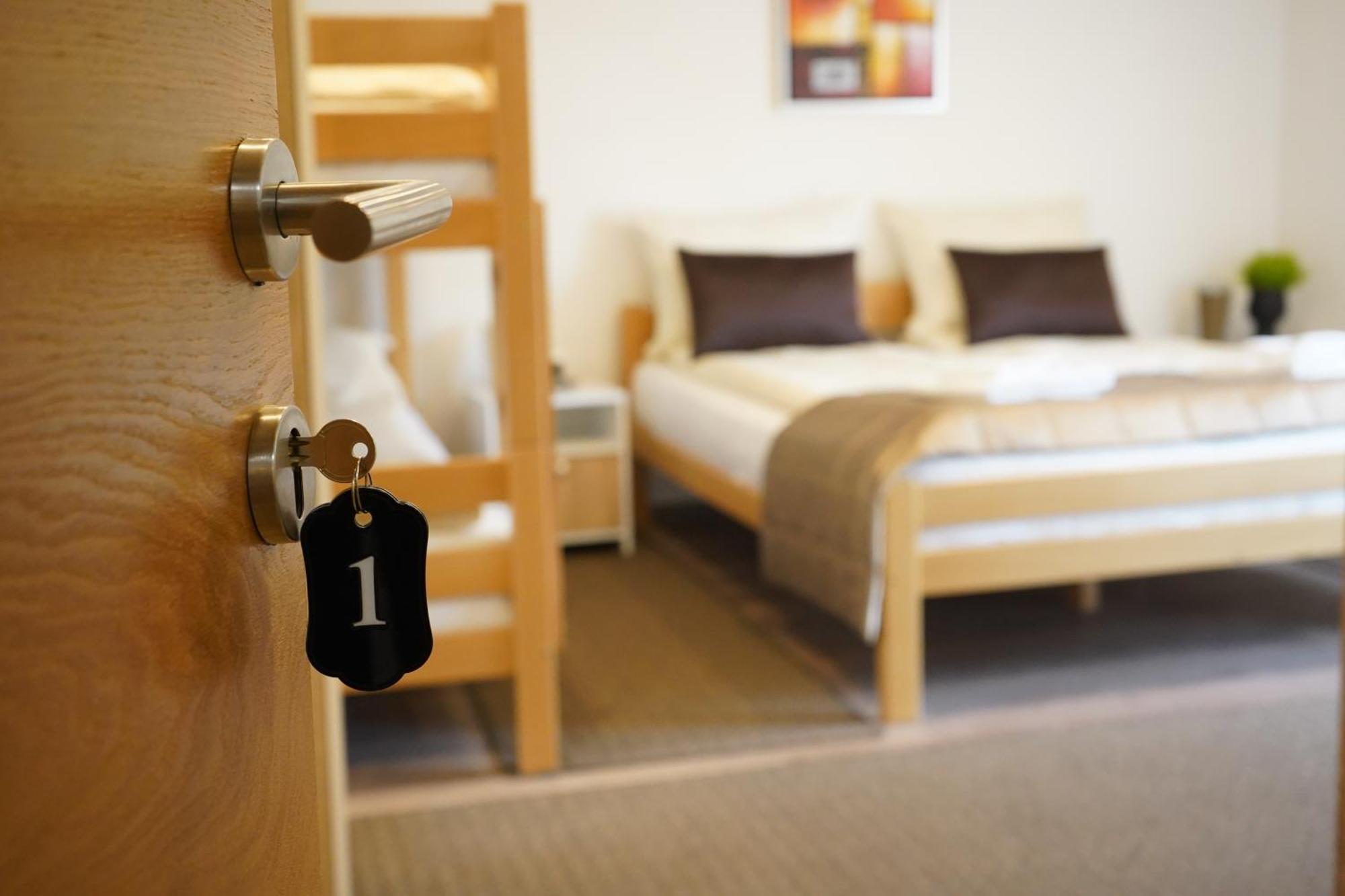 Apartman - Sobe Tiha Luka, Белашница Экстерьер фото