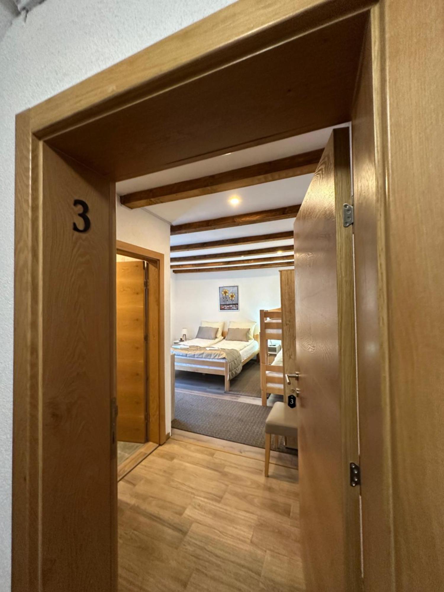 Apartman - Sobe Tiha Luka, Белашница Экстерьер фото